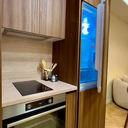 Апартаменты High End Elegant Living & Free Parking София