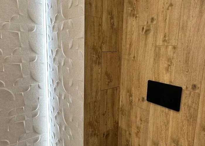 아파트 High End Elegant Living & Free Parking