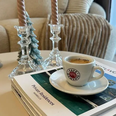 High End Elegant Living & Free Parking